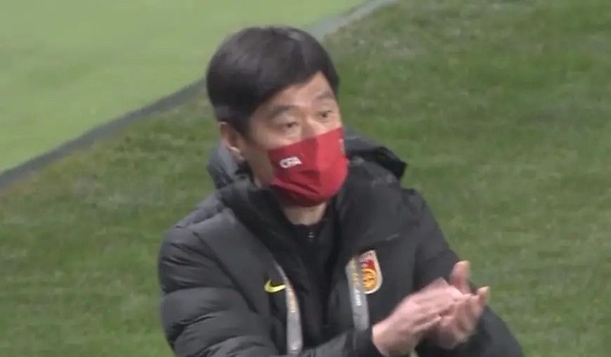 被继夫调教的小说h含苞待放